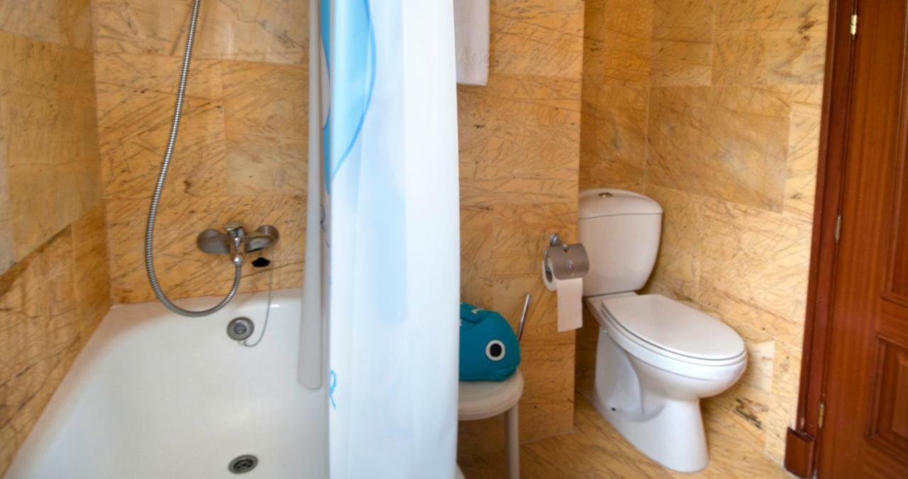 Apartament Les Tonyines リャンサ エクステリア 写真